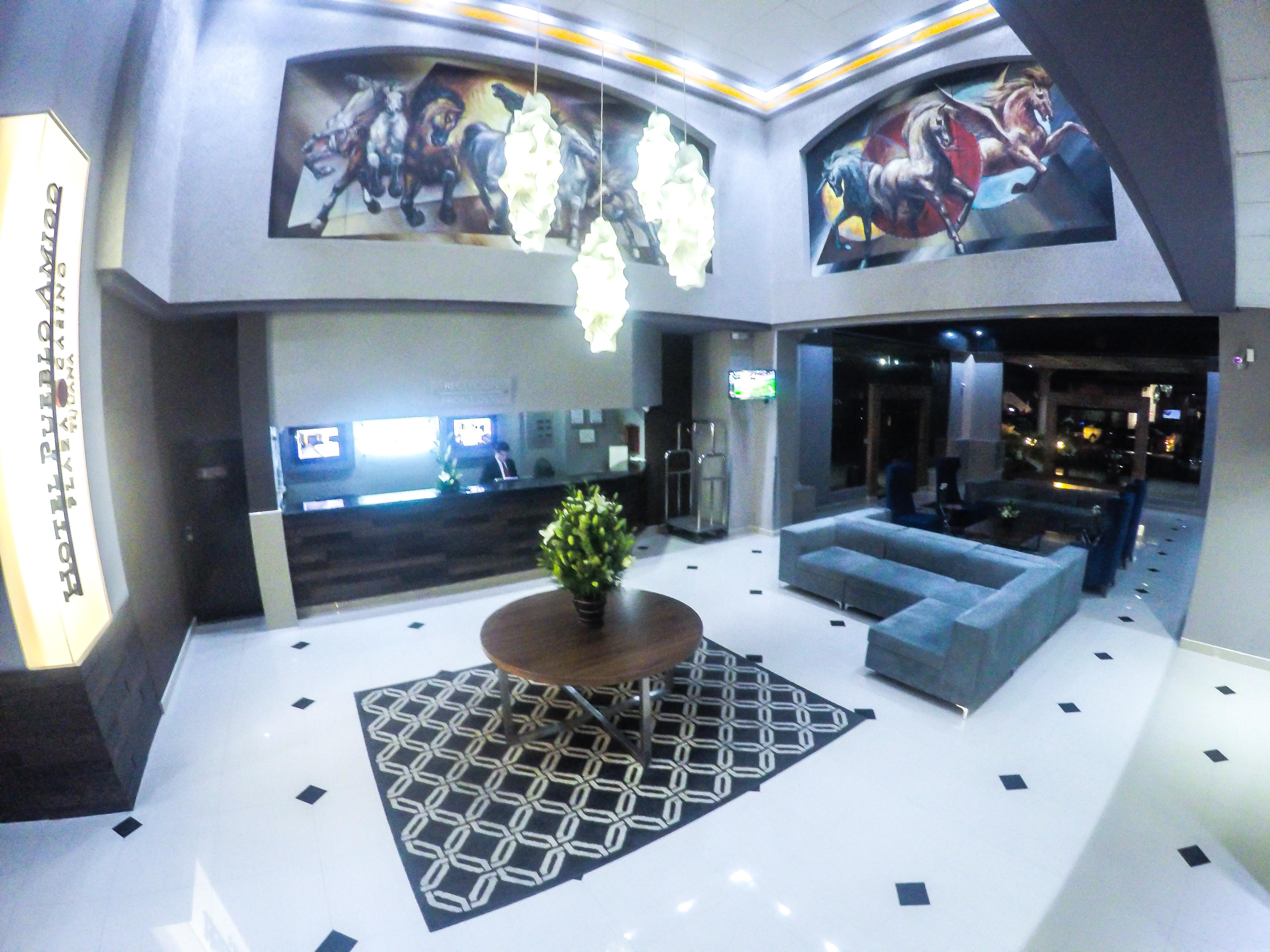 Pueblo Amigo Hotel Plaza Y Casino Tijuana Bagian luar foto