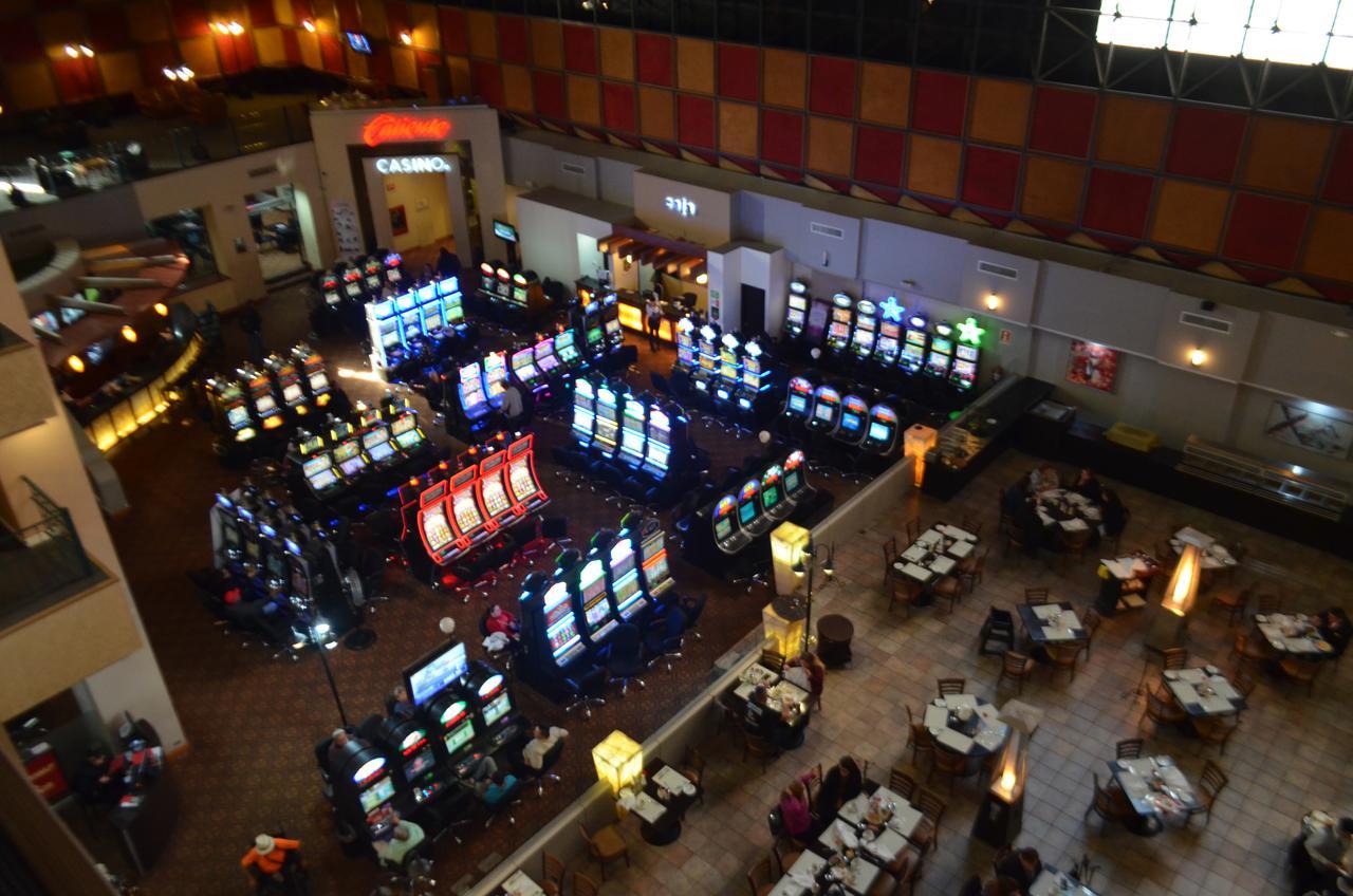 Pueblo Amigo Hotel Plaza Y Casino Tijuana Bagian luar foto